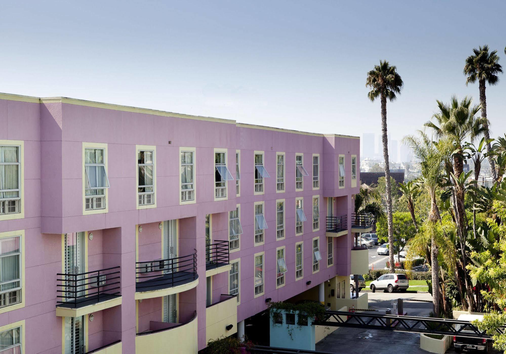 Ramada Plaza By Wyndham West Hollywood Hotel & Suites Лос Анджелис Екстериор снимка